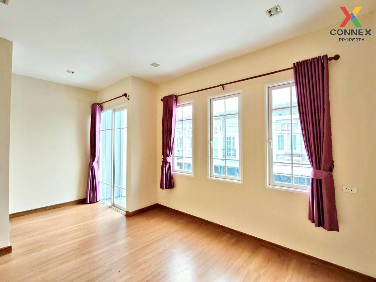 picture For Sale Townhouse/Townhome  , Golden Town 3 Bangna-Suanluang , wide frontage , Dok Mai , Prawet , Bangkok , CX-121697 ✅ Live chat with us ADD LINE @connexproperty ✅  - 12/12