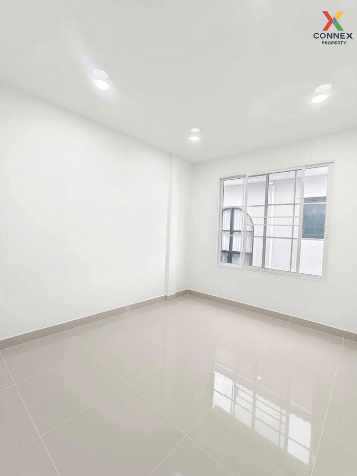 รูป ขายทาวน์เฮ้าส์/ทาวน์โฮม  ฟ้าชมพฤกษ์ รีโนเวทใหม่ ลำลูกกา ลำลูกกา ปทุมธานี CX-113340 ✅ ทักไลน์ @connexproperty ตอบทันที ทีมงานมืออาชีพ ✅  - รูปที่ 3/12