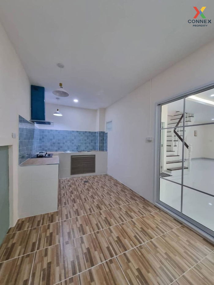 picture For Sale Townhouse/Townhome , Baan Pharuai Bangbouthong , Lahan , Bang Bua Thong , Nonthaburi , CX-108767 ✅ Live chat with us ADD LINE @connexproperty ✅ - 2/12