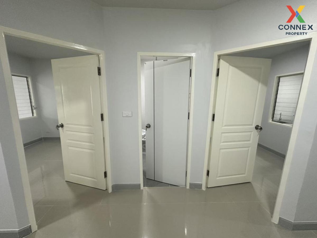picture For Sale Townhouse/Townhome  , Baan Kaewkwan , Lam Phak Kut , Thanyaburi , Pathum Thani , CX-123512 ✅ Live chat with us ADD LINE @connexproperty ✅  - 9/11