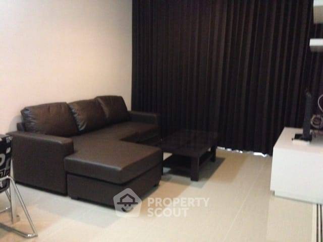 picture 1-BR Condo at T.c. Green Rama 9 near MRT Phra Ram 9 (ID 1297275) - 3/9
