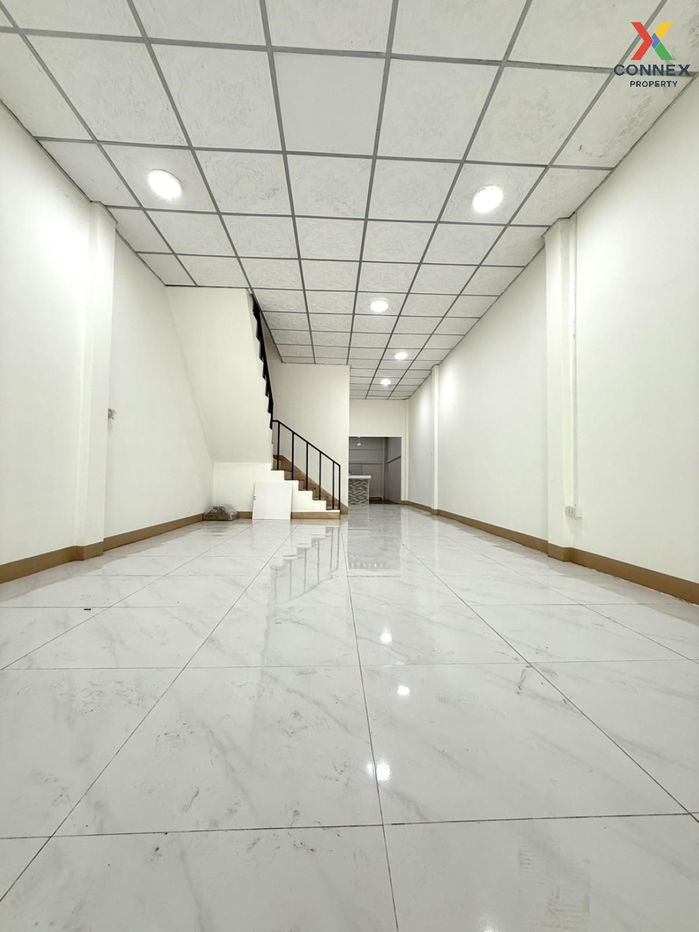 รูป ขายทาวน์เฮ้าส์/ทาวน์โฮม  หมู่บ้านสิวารัตน์ 1 หน้ากว้าง รีโนเวทใหม่ นาดี เมืองสมุทรสาคร สมุทรสาคร CX-131796 ✅ ทักไลน์ @connexproperty ตอบทันที ทีมงานมืออาชีพ ✅  - รูปที่ 4/12