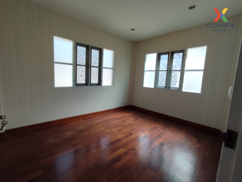 รูป ขาย บ้านเดี่ยว 80 ตรว. ถนนเมน หมู่บ้าน วรารมย์ เพชรเกษม81 (บางบอน 5) กรุงเทพ CX-02054 ✅ ทักไลน์ @connexproperty ตอบทันที ทีมงานมืออาชีพ ✅ - รูปที่ 3/12