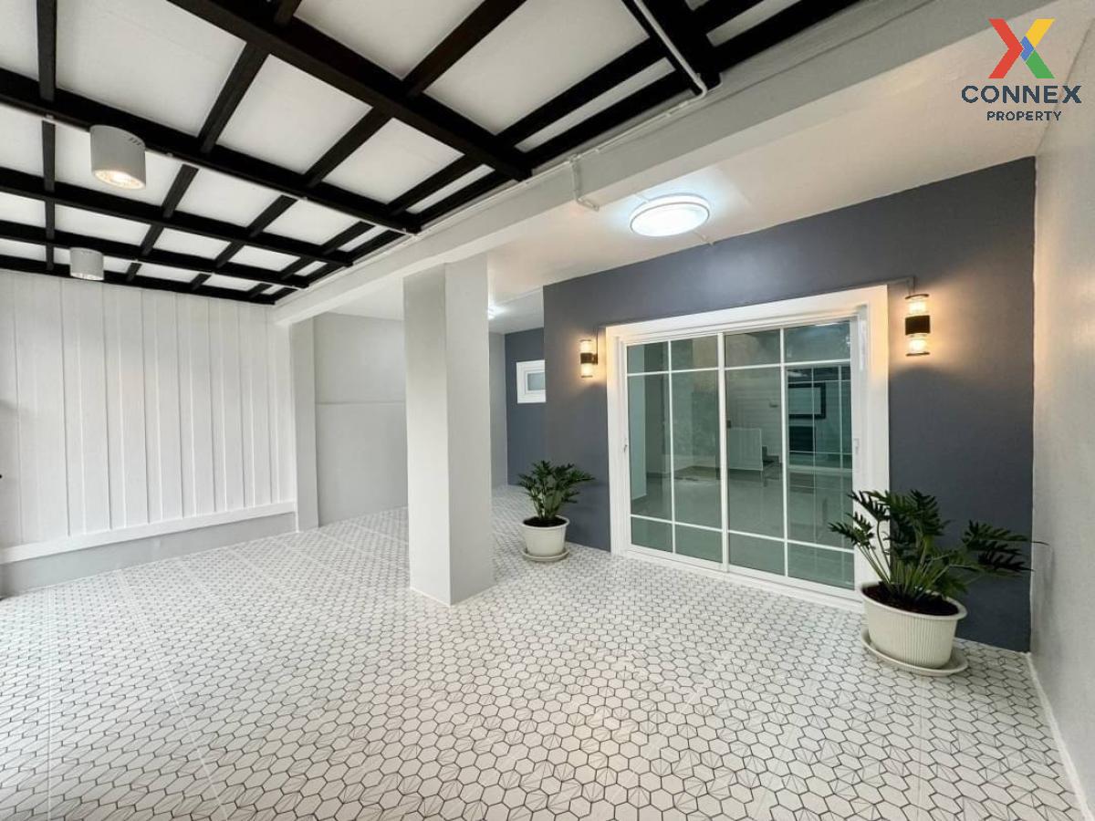 picture For Sale Townhouse/Townhome  , Baan Pruksa 3 Soi Watlatpladuk , Bang Khu Rat , Bang Bua Thong , Nonthaburi , CX-104790 ✅ Live chat with us ADD LINE @connexproperty ✅  - 6/12