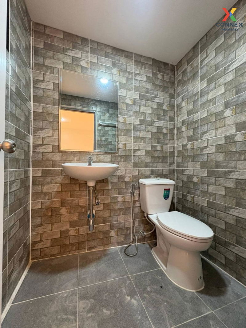 Townhouses for sale : For Sale Townhouse/Townhome  , Baan Phrueksa 3 Bang Bua Thong , Bang Khu Rat , Bang Bua Thong , Nonthaburi , CX-111153 ✅ Live chat with us ADD LINE @connexproperty ✅ 