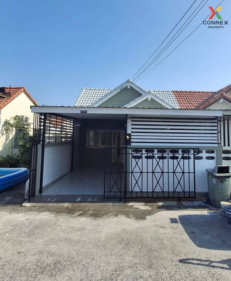 รูป ขายทาวน์เฮ้าส์/ทาวน์โฮม  บ้านชายคลอง ห้องมุม รีโนเวทใหม่ บางเพรียง บางบ่อ สมุทรปราการ CX-108461 ✅ ทักไลน์ @connexproperty ตอบทันที ทีมงานมืออาชีพ ✅  - รูปที่ 3/11
