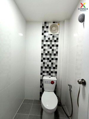 Townhouses for sale Bang Yai Nonthaburi : For Sale Townhouse/Townhome  , Baan Tanawat Village , corner unit , newly renovated , Bang Yai , Bang Yai , Nonthaburi , CX-104127 ✅ Live chat with us ADD LINE @connexproperty ✅