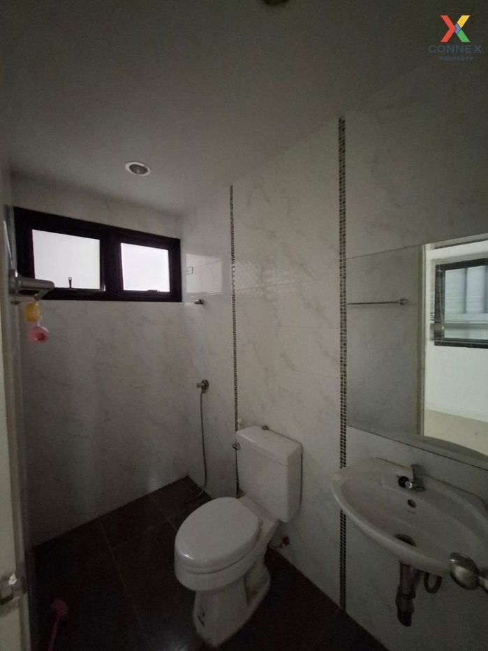 รูป ขายทาวน์เฮ้าส์/ทาวน์โฮม  เดอะ เซ็นทรัล ทาวน์ บึง - ศรีราชา หนองขาม ศรีราชา ชลบุรี CX-107473 ✅ ทักไลน์ @connexproperty ตอบทันที ทีมงานมืออาชีพ ✅  - รูปที่ 9/12