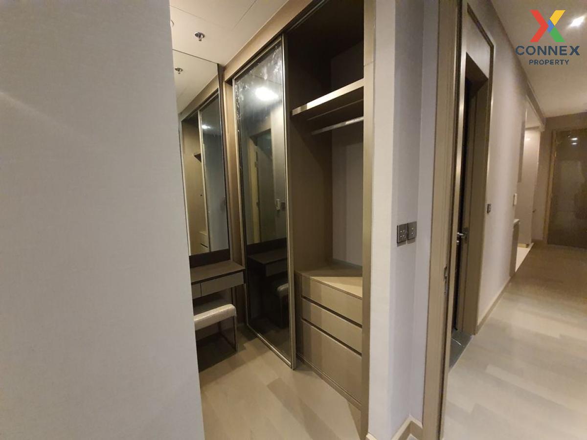 picture FOR RENT condo , The Esse at Singha Complex , high floor , MRT-Phetchaburi , Bang Kapi , Huai Khwang , Bangkok , CX-44148 ✅ Live chat with us ADD LINE @connexproperty ✅  - 8/11