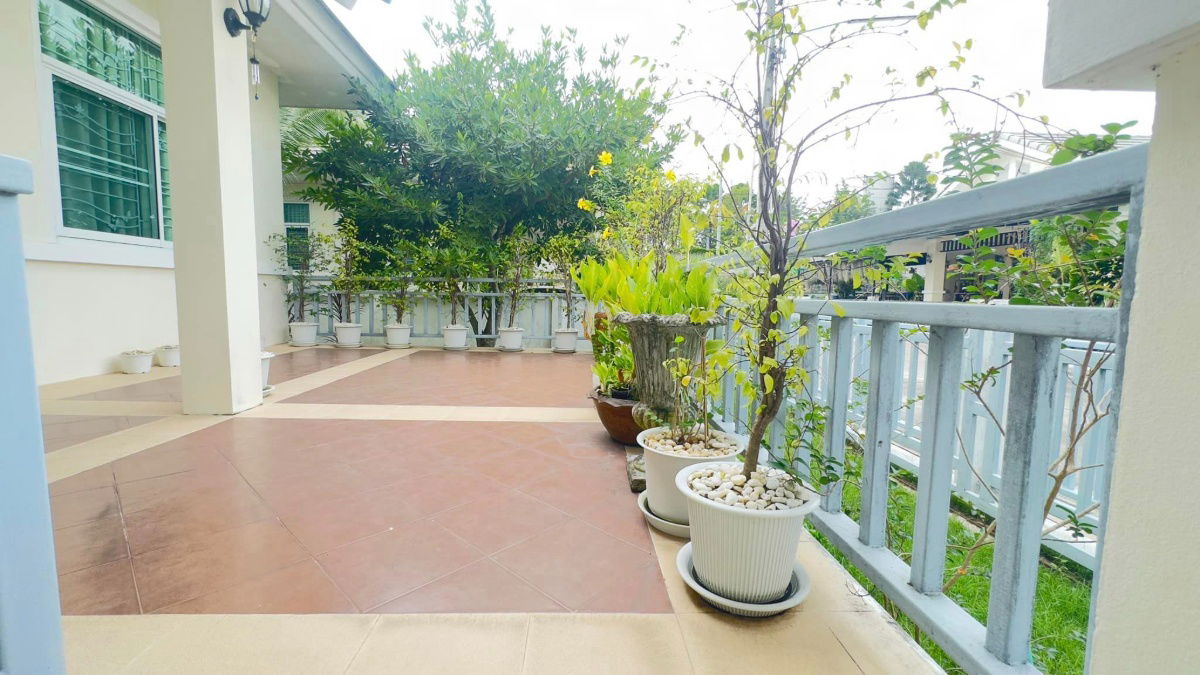 รูป ขายด่วนบ้านเดี่ยวหลังใหญ่ ทำเลดี ม.เดอะริชเพอร์เฟค สวนเสือ ศรีราชา - รูปที่ 12/18