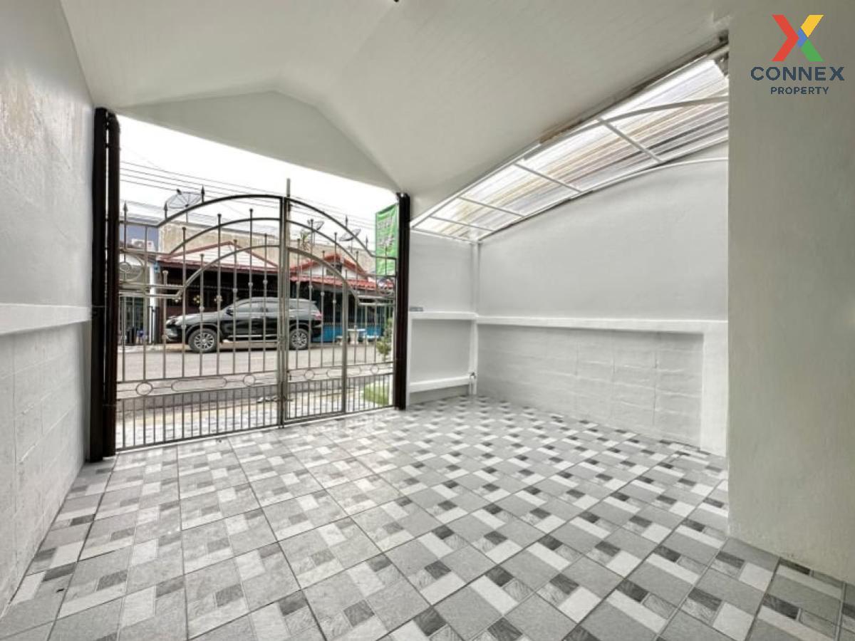 picture For Sale Townhouse/Townhome  , Baan Pimonrat 4 , Sai Noi , Sai Noi , Nonthaburi , CX-102636 ✅ Live chat with us ADD LINE @connexproperty ✅  - 10/12