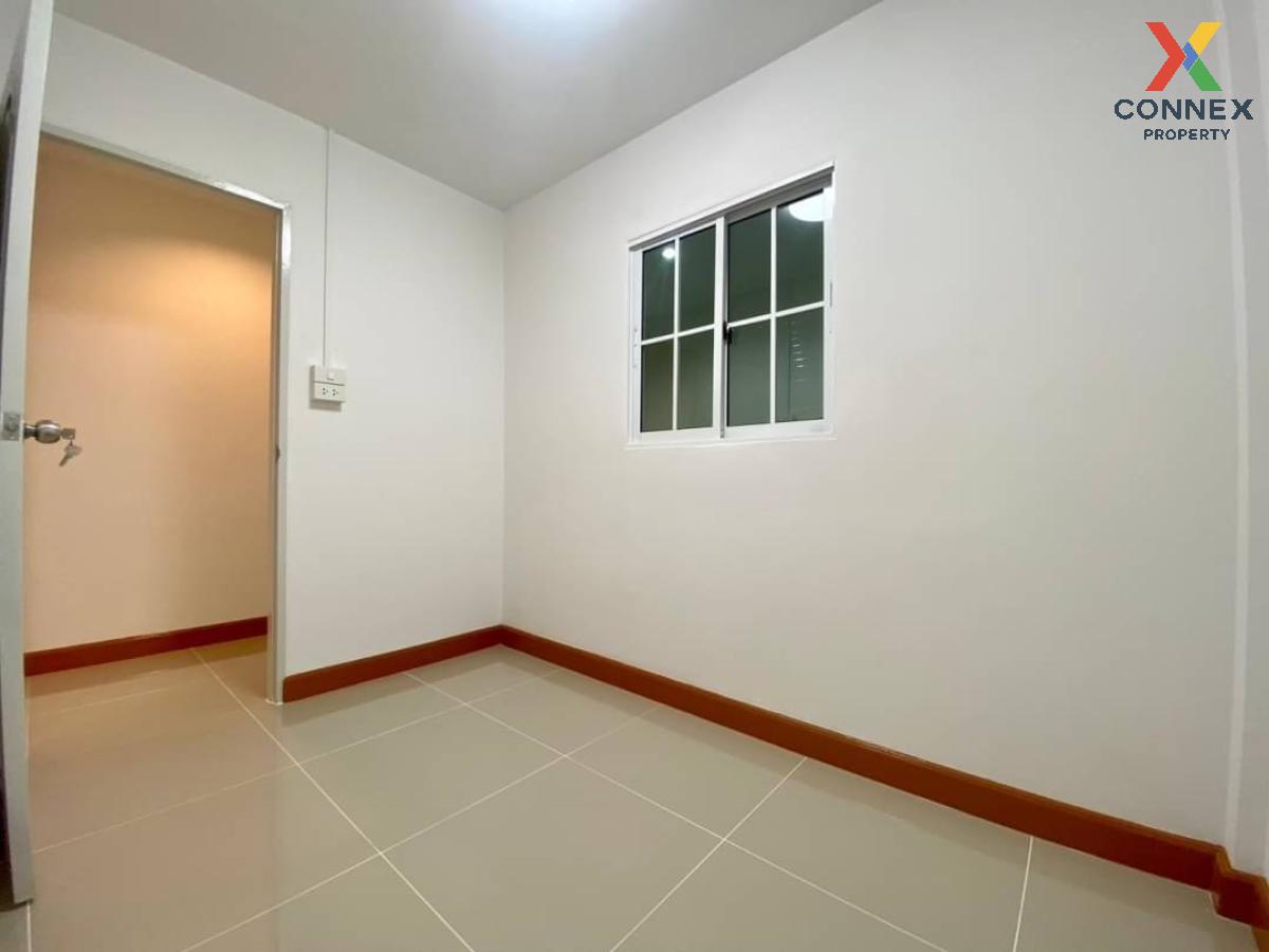 รูป ขายทาวน์เฮ้าส์/ทาวน์โฮม  เปรมปรีด์ รังสิต - นครนายก รีโนเวทใหม่ ประชาธิปัตย์ ธัญบุรี ปทุมธานี CX-112035 ✅ ทักไลน์ @connexproperty ตอบทันที ทีมงานมืออาชีพ ✅  - รูปที่ 5/12