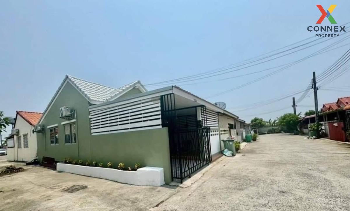 รูป ขายทาวน์เฮ้าส์/ทาวน์โฮม  บ้านชายคลอง ห้องมุม รีโนเวทใหม่ บางเพรียง บางบ่อ สมุทรปราการ CX-108461 ✅ ทักไลน์ @connexproperty ตอบทันที ทีมงานมืออาชีพ ✅  - รูปที่ 4/11
