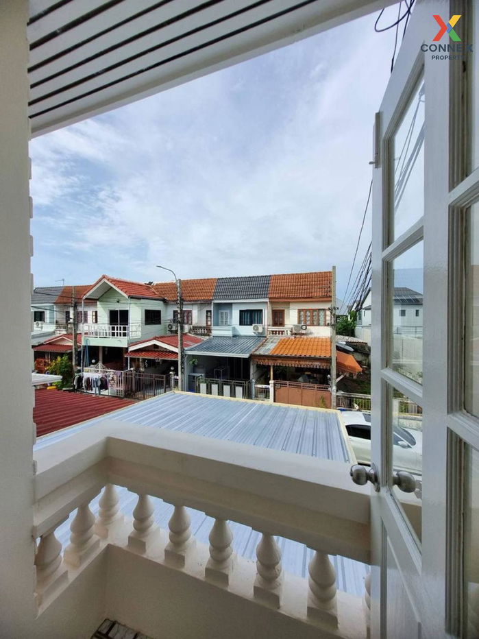 รูป ขายทาวน์เฮ้าส์/ทาวน์โฮม  บ้านบัวทอง 3 รีโนเวทใหม่ บางรักพัฒนา บางบัวทอง นนทบุรี CX-121890 ✅ ทักไลน์ @connexproperty ตอบทันที ทีมงานมืออาชีพ ✅  - รูปที่ 12/12