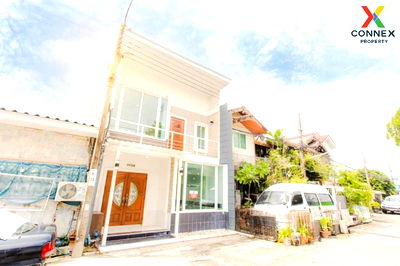 ทาวน์โฮม ลาดพร้าวตอนกลาง โชคชัย 4 ลาดพร้าว 71 นาคนิวาส : ขายทาวน์เฮ้าส์/ทาวน์โฮม  บ้านเฟรนชิฟ รีโนเวทใหม่ ลาดพร้าว เขต ลาดพร้าว กรุงเทพ CX-118524 ✅ ทักไลน์ @connexproperty ตอบทันที ทีมงานมืออาชีพ ✅ 