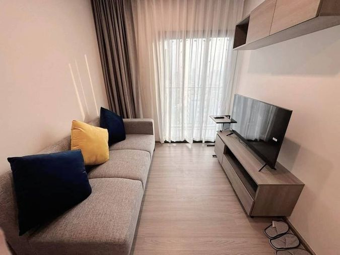 🎈#PN2310_146 🎈𝗙𝗼𝗿 𝗥𝗲𝗻𝘁1️⃣7️⃣ k.🔥🔥 #Near MRT Phetchaburi ✨#Vacant room 7 Nov 68 Condo The Base Phetchaburi Thonglor