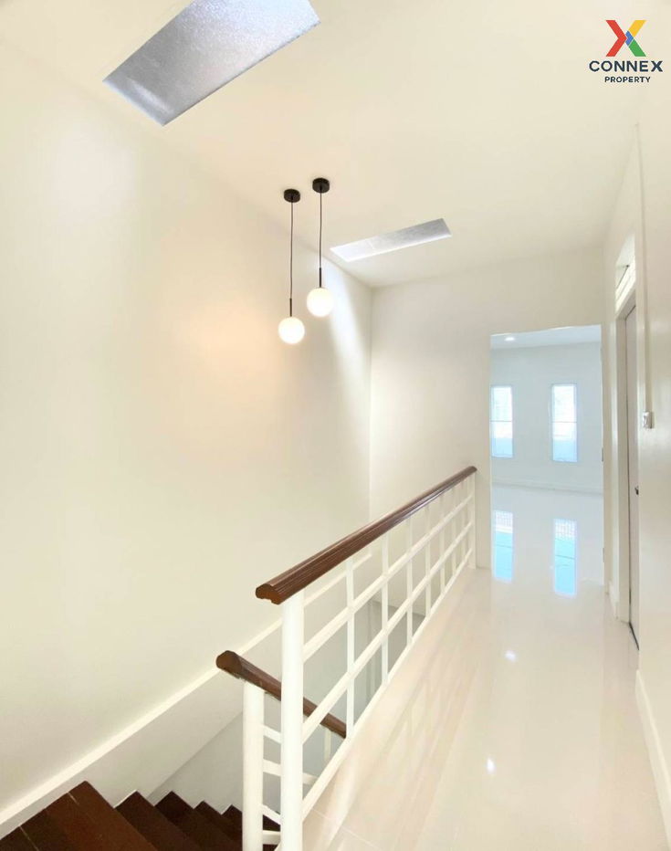 รูป ขายทาวน์เฮ้าส์/ทาวน์โฮม เสนาวิลล่า 9 รีโนเวทใหม่ ท่าแร้ง เขต บางเขน กรุงเทพ CX-115594 ✅ ทักไลน์ @connexproperty ตอบทันที ทีมงานมืออาชีพ ✅ - รูปที่ 7/12