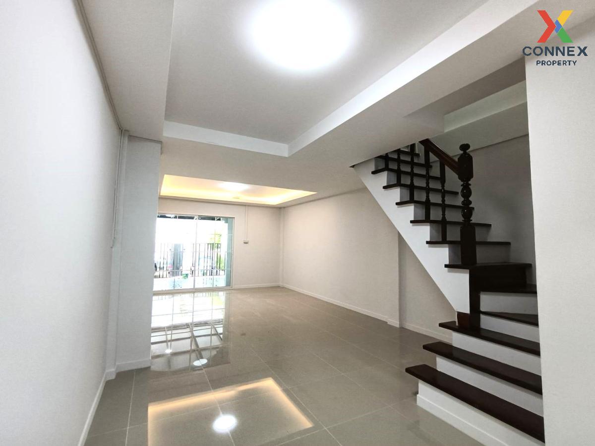 รูป ขายทาวน์เฮ้าส์/ทาวน์โฮม  บ้านธนวัฒน์ วิลเลจ ซอยกันตนา ห้องมุม รีโนเวทใหม่ บางใหญ่ บางใหญ่ นนทบุรี CX-104127 ✅ ทักไลน์ @connexproperty ตอบทันที ทีมงานมืออาชีพ ✅ - รูปที่ 10/12