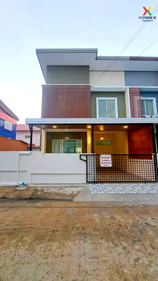 Townhouses for sale Makro Bangbuathong : For Sale Townhouse/Townhome  , Buathong Thani Phase 17 , corner unit , newly renovated , Bang Bua Thong , Bang Bua Thong , Nonthaburi , CX-129452 ✅ Live chat with us ADD LINE @connexproperty ✅ 
