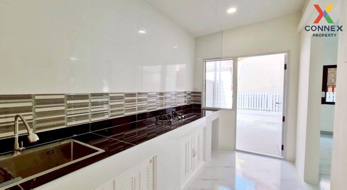 รูป ขายทาวน์เฮ้าส์/ทาวน์โฮม   บ้านพฤกษา 37 บางใหญ่ ห้องมุม รีโนเวทใหม่ MRT-ตลาดบางใหญ่ บางแม่นาง บางใหญ่ นนทบุรี CX-121103 ✅ ทักไลน์ @connexproperty ตอบทันที ทีมงานมืออาชีพ ✅  - รูปที่ 10/12