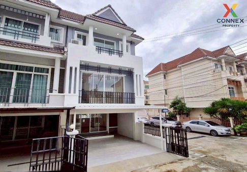 For Sale Townhouse/Townhome  , Baan Navanich , corner unit , wide frontage , newly renovated , Bang Phut , Pak Kret , Nonthaburi , CX-122676 ✅ Live chat with us ADD LINE @connexproperty ✅ 