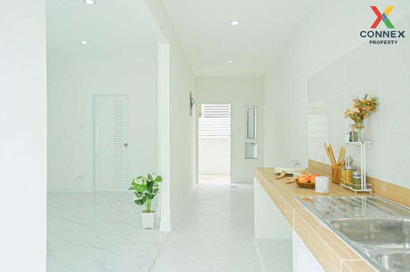 ขายบ้านเดี่ยว : ขายบ้าน  บ้านบุรีรมย์ พระราม 2 เอกชัย ห้องมุม รีโนเวทใหม่ บางน้ำจืด เมืองสมุทรสาคร สมุทรสาคร CX-100741 ✅ ทักไลน์ @connexproperty ตอบทันที ทีมงานมืออาชีพ ✅