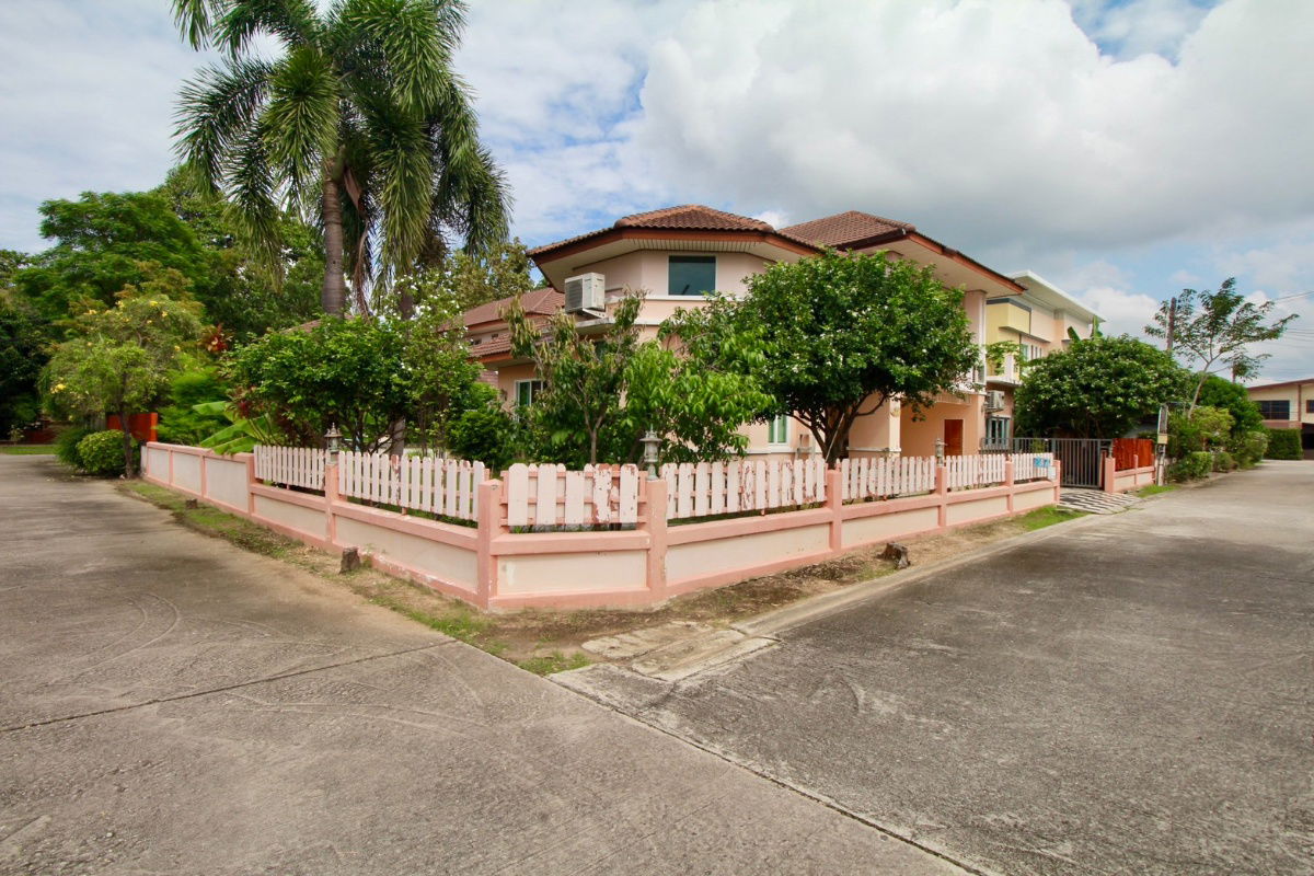 รูป ขายบ้านเดี่ยว 2 ชั้น 112 ตร.วา หลังมุม หมู่บ้านบ้านสวนสุขสิริ ใกล้ รพ.กรุงเทพระยองและนิคมฯมาบตาพุด เนินพระ ระยอง - รูปที่ 4/33