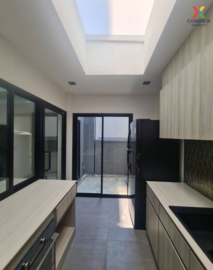 picture For Sale Townhouse/Townhome  , Nirvana Define rama 9 , wide frontage , Suan Luang , Suan Luang , Bangkok , CX-127659 ✅ Live chat with us ADD LINE @connexproperty ✅  - 12/12