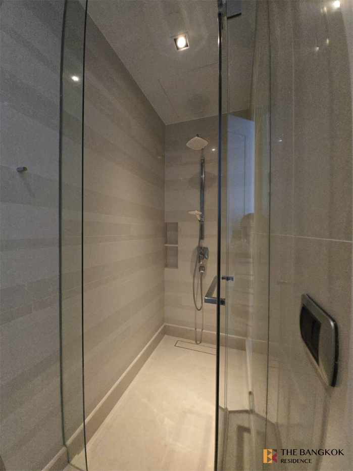 picture Marque Sukhumvit Ultimate Luxury Lifestyle with Convenience near BTS Phrom Phong - 2/10
