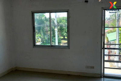 Townhouses for sale Muang Nonthaburi Nonthaburi : For Sale Townhouse/Townhome  , Siraphat 4 Rattanathibet-Saima , MRT-Sai Ma , Sai Ma , Mueang Nonthaburi , Nonthaburi , CX-106177 ✅ Live chat with us ADD LINE @connexproperty ✅ 