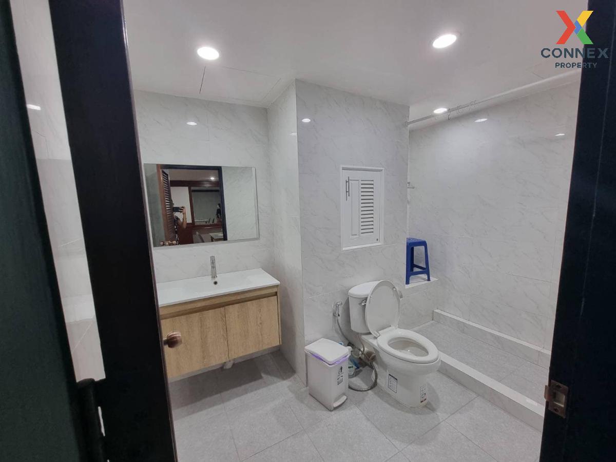 picture FOR RENT condo Supalai Place Sukhumvit 39 , BTS-Phrom Phong , Khlong Tan Nuea , Watthana , Bangkok , CX-01271 ✅ Live chat with us ADD LINE @connexproperty ✅  - 10/11