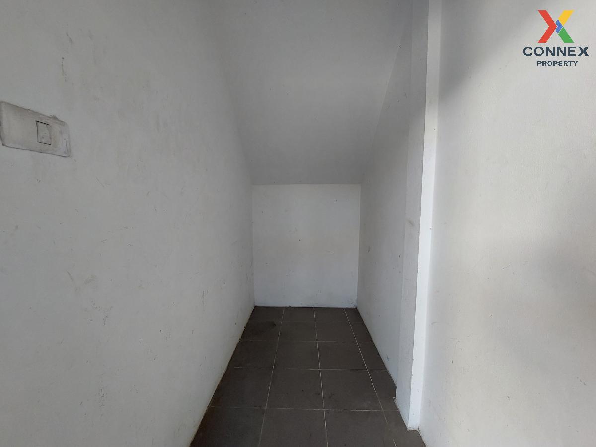 picture For Sale Townhouse/Townhome  , Thrap Rung Ruang City 2 , Ban Kao , Phan Thong , Chon Buri , CX-118699 ✅ Live chat with us ADD LINE @connexproperty ✅  - 5/12