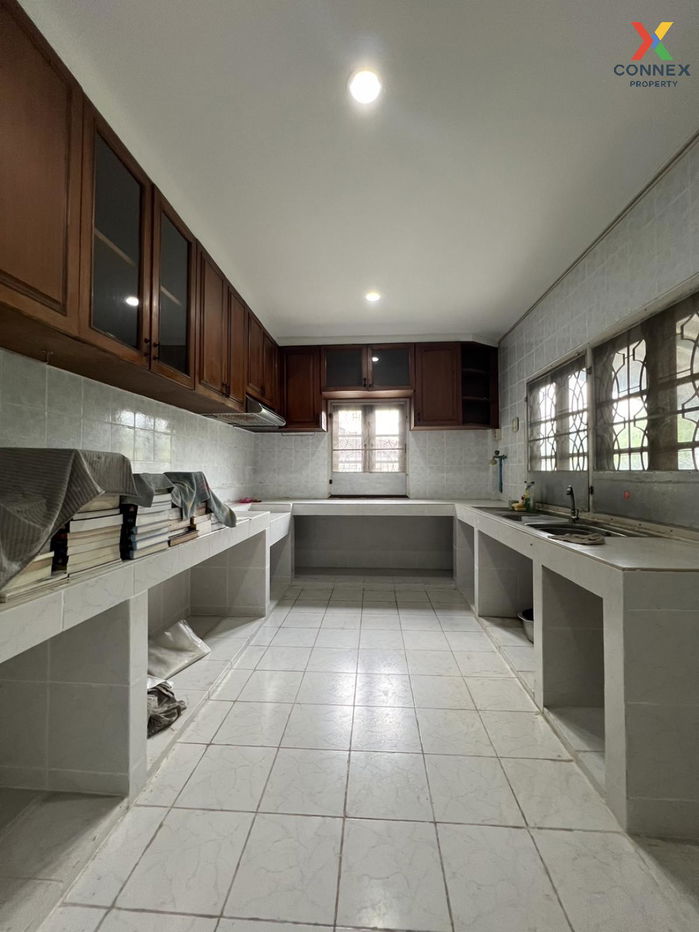 picture For Sale House , Kittiniwet , Hua Mak , Bang Kapi , Bangkok , CX-107374 ✅ Live chat with us ADD LINE @connexproperty ✅  - 7/12