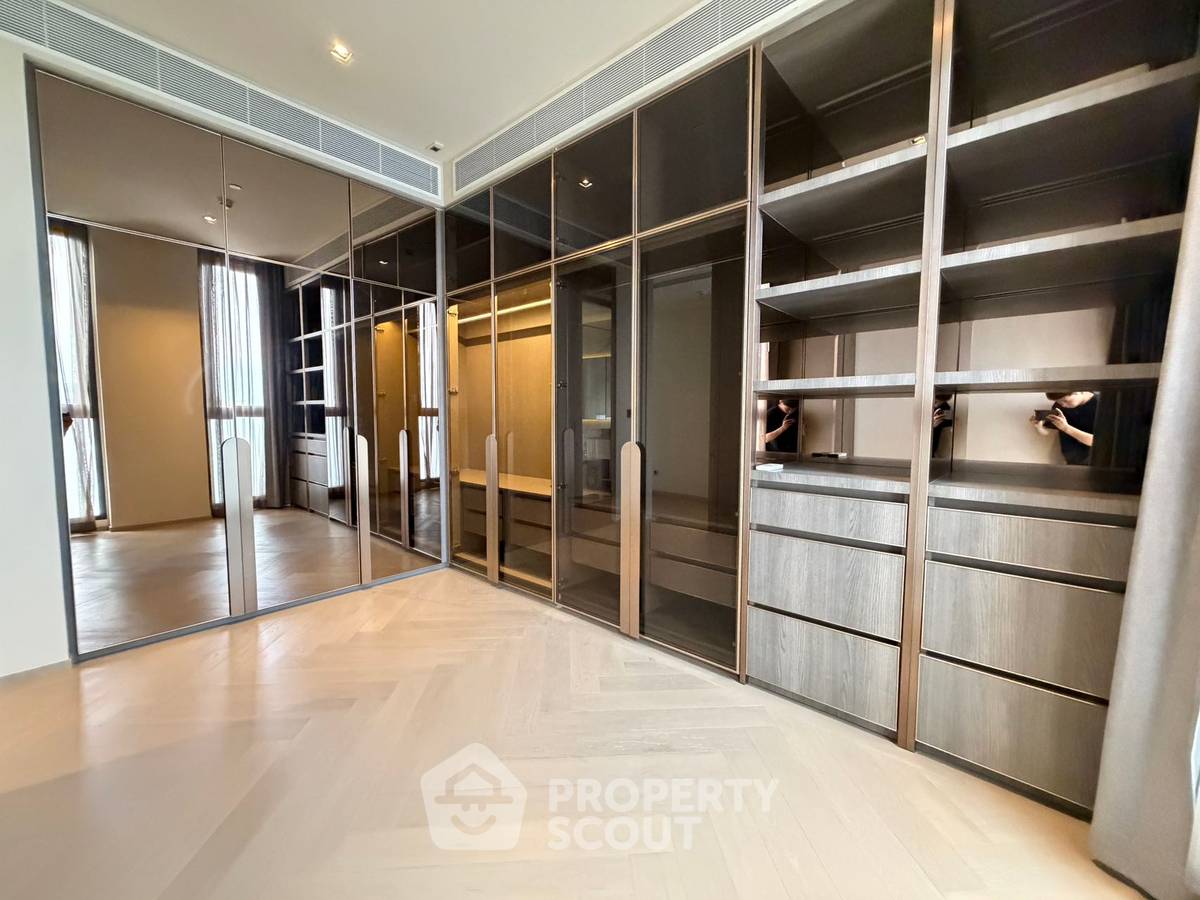 picture 4-BR Condo at The Reserve Sathorn near BTS Sala Daeng (ID 2361509) - 5/25