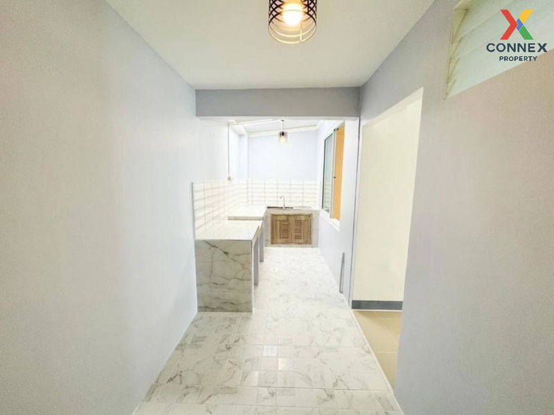 Townhouses for sale : For Sale Townhouse/Townhome  , Baan Phrueksa 3 Bang Bua Thong , Bang Khu Rat , Bang Bua Thong , Nonthaburi , CX-112231 ✅ Live chat with us ADD LINE @connexproperty ✅ 