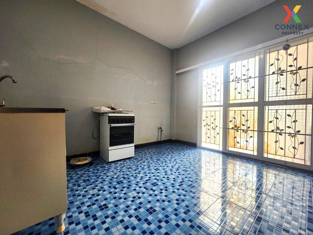 รูป ขายบ้าน  หมู่บ้านปาริชาติ 345 คลองสี่ คลองหลวง ปทุมธานี CX-98262 ✅ ทักไลน์ @connexproperty ตอบทันที ทีมงานมืออาชีพ ✅ - รูปที่ 2/12