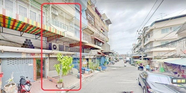 picture O-Eh Fresh Market 500m.Wutthakat BTS Station. 3.7km.For rent 3-story commercial building 17sqw. - 2/8