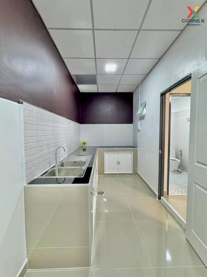 picture For Sale Townhouse/Townhome  , Baan Pruksa 14 A Bangbuathong , newly renovated , Bang Khu Rat , Bang Bua Thong , Nonthaburi , CX-132073 ✅ Live chat with us ADD LINE @connexproperty ✅  - 8/12