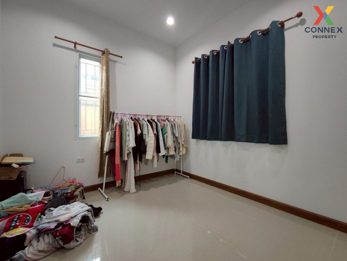 รูป ขายบ้าน  หมู่บ้านฐานมั่นคง คลอง 2  อ.คลองหลวง จ.ปทุมธานี CX-133263 ✅ ทักไลน์ @connexproperty ตอบทันที ทีมงานมืออาชีพ ✅  - รูปที่ 11/12