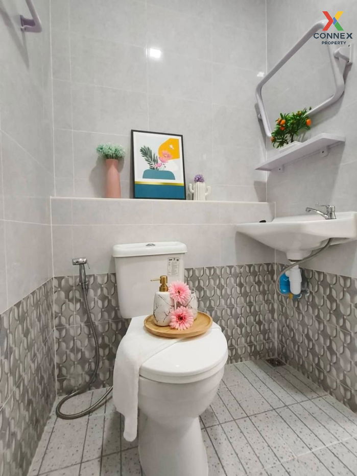 picture For Sale Townhouse/Townhome  , Priap Thong 2 , corner unit , newly renovated , Khok Faet , Nong Chok , Bangkok , CX-115489 ✅ Live chat with us ADD LINE @connexproperty ✅  - 12/12