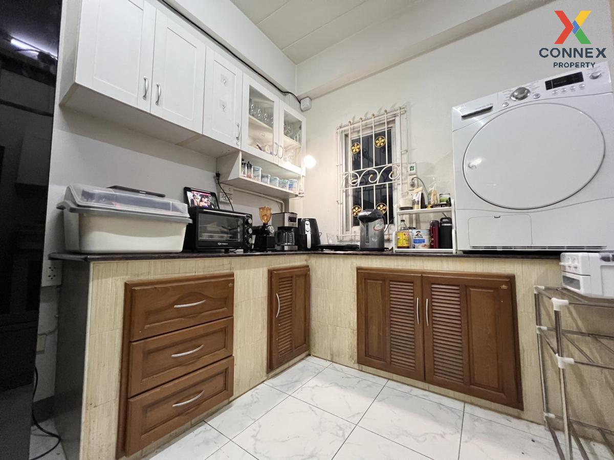 รูป ขายทาวน์เฮ้าส์/ทาวน์โฮม  นฤรัตน์ ศาลายา ชั้นสูง รีโนเวทใหม่ ศาลายา พุทธมณฑล นครปฐม CX-106756 ✅ ทักไลน์ @connexproperty ตอบทันที ทีมงานมืออาชีพ ✅  - รูปที่ 6/11