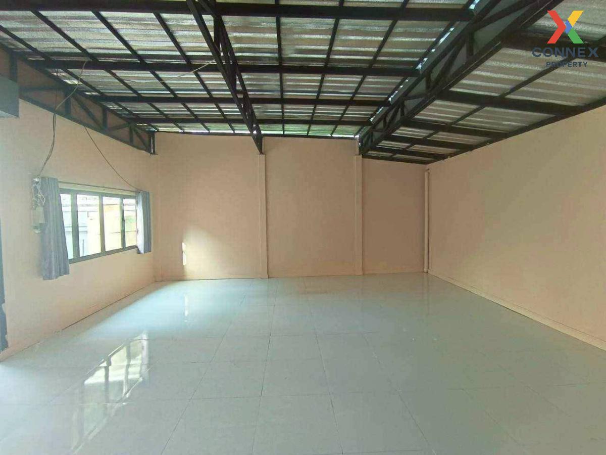 รูป ขายทาวน์เฮ้าส์/ทาวน์โฮม  นครทอง ลีฟวิ่ง 2 BTS-แพรกษา ท้ายบ้านใหม่ เมืองสมุทรปราการ สมุทรปราการ CX-127175 ✅ ทักไลน์ @connexproperty ตอบทันที ทีมงานมืออาชีพ ✅  - รูปที่ 5/6