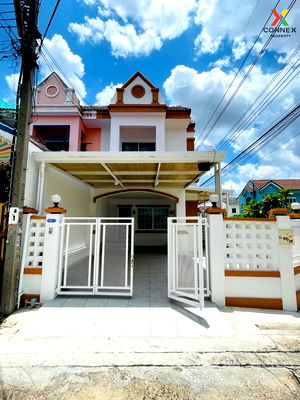 Townhouses for sale Makro Bangbuathong : For Sale Townhouse/Townhome  , Baan Lapawan 11 , Bang Bua Thong , Bang Bua Thong , Nonthaburi , CX-121759 ✅ Live chat with us ADD LINE @connexproperty ✅ 