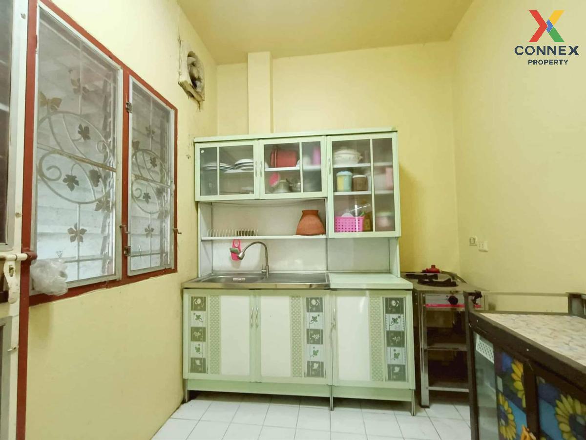 รูป ขายบ้าน  ปิยวรารมย์ 4 ห้องมุม ไทรน้อย ไทรน้อย นนทบุรี CX-131643 ✅ ทักไลน์ @connexproperty ตอบทันที ทีมงานมืออาชีพ ✅  - รูปที่ 7/9
