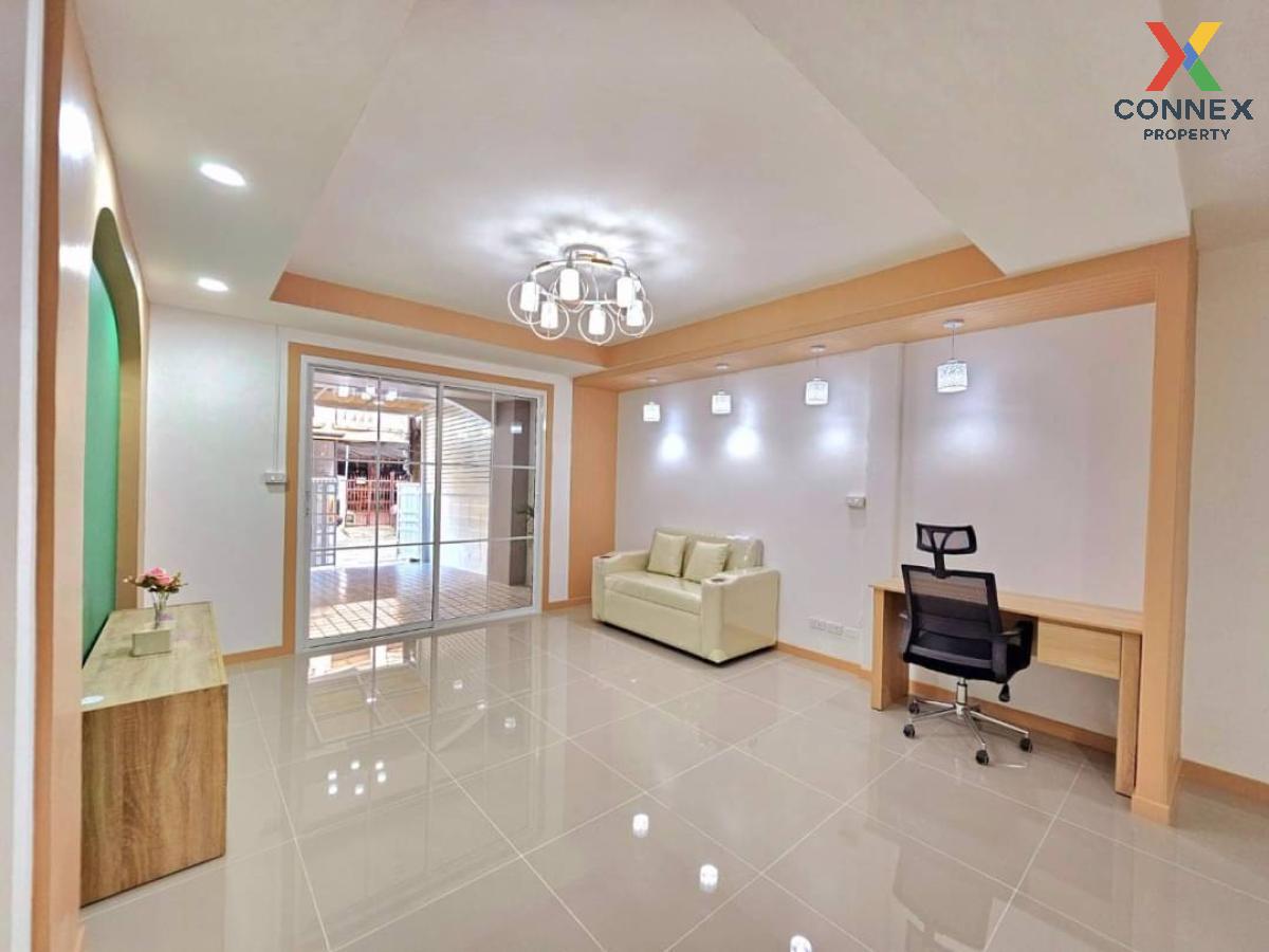 รูป ขายทาวน์เฮ้าส์/ทาวน์โฮม  บ้านพิชาดา รีโนเวทใหม่ พิมลราช บางบัวทอง นนทบุรี CX-116863 ✅ ทักไลน์ @connexproperty ตอบทันที ทีมงานมืออาชีพ ✅  - รูปที่ 10/12
