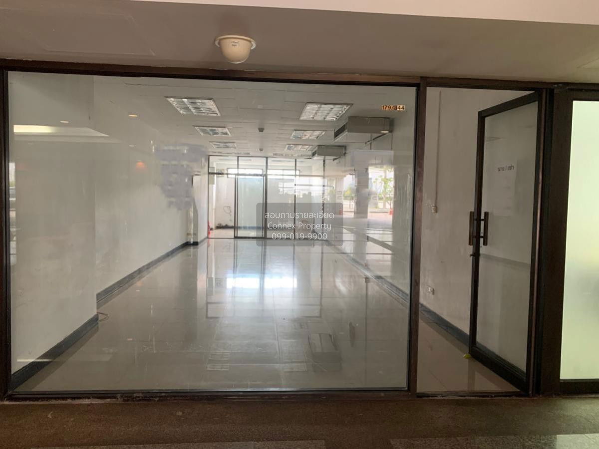 picture For Rent Office , Supalai Place Sukhumvit 39 , BTS-Phrom Phong , Khlong Tan Nuea , Watthana , Bangkok , CX-88618 ✅ Live chat with us ADD LINE @connexproperty ✅  - 2/6