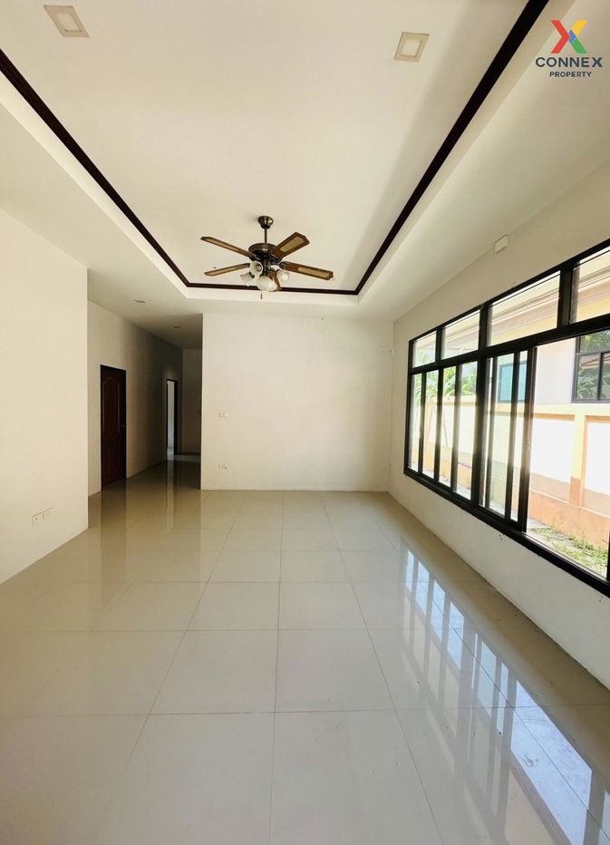 รูป ขายบ้าน  อิงตะวันแกรนด์ วิลล์ ปลวกแดง ปลวกแดง ระยอง CX-107566 ✅ ทักไลน์ @connexproperty ตอบทันที ทีมงานมืออาชีพ ✅  - รูปที่ 2/4