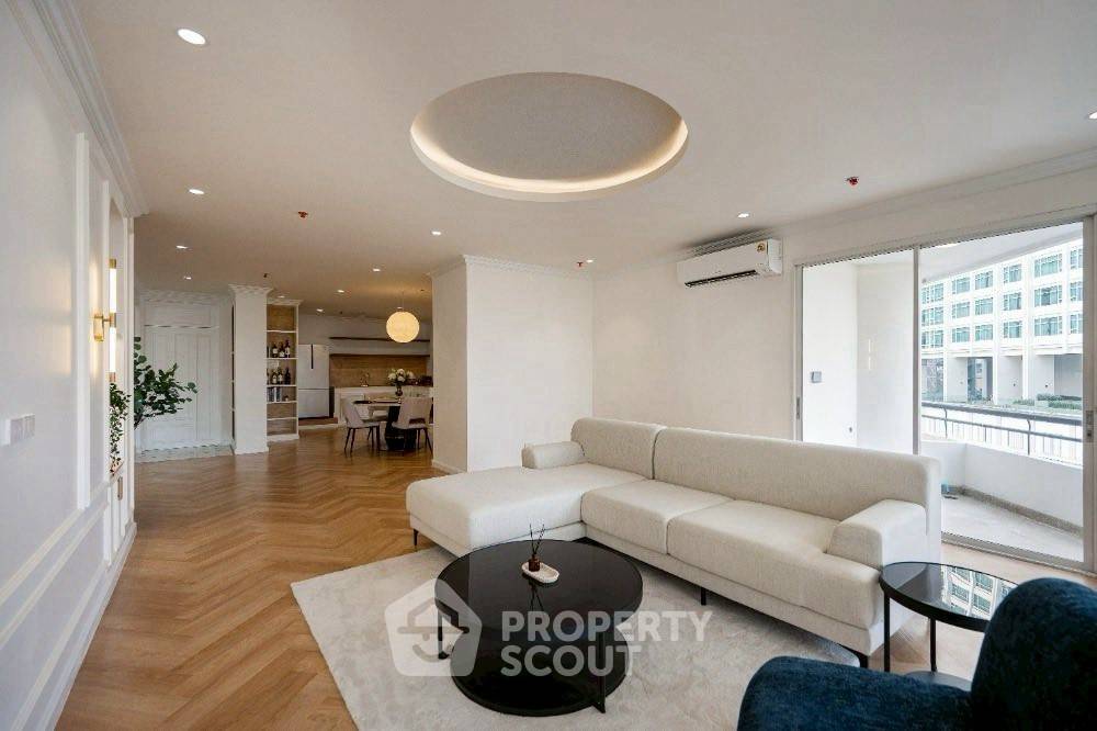 รูป คอนโด 3-ห้องนอน ที่ มูน ทาวเวอร์ คอนโดมิเนียม ใกล้ BTS ทองหล่อ (ID 2362279) - รูปที่ 1/9