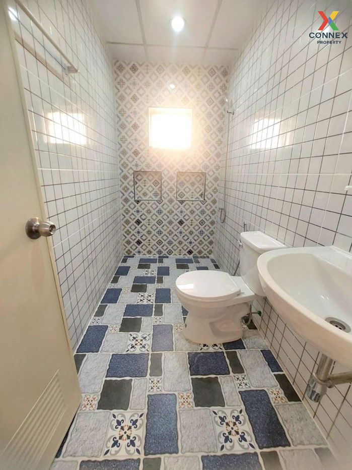 picture For Sale Townhouse/Townhome  , K.C. Ramindra 2 , newly renovated , Sam Wa Tawan Tok , Khlong Sam Wa , Bangkok , CX-105498 ✅ Live chat with us ADD LINE @connexproperty ✅  - 9/12