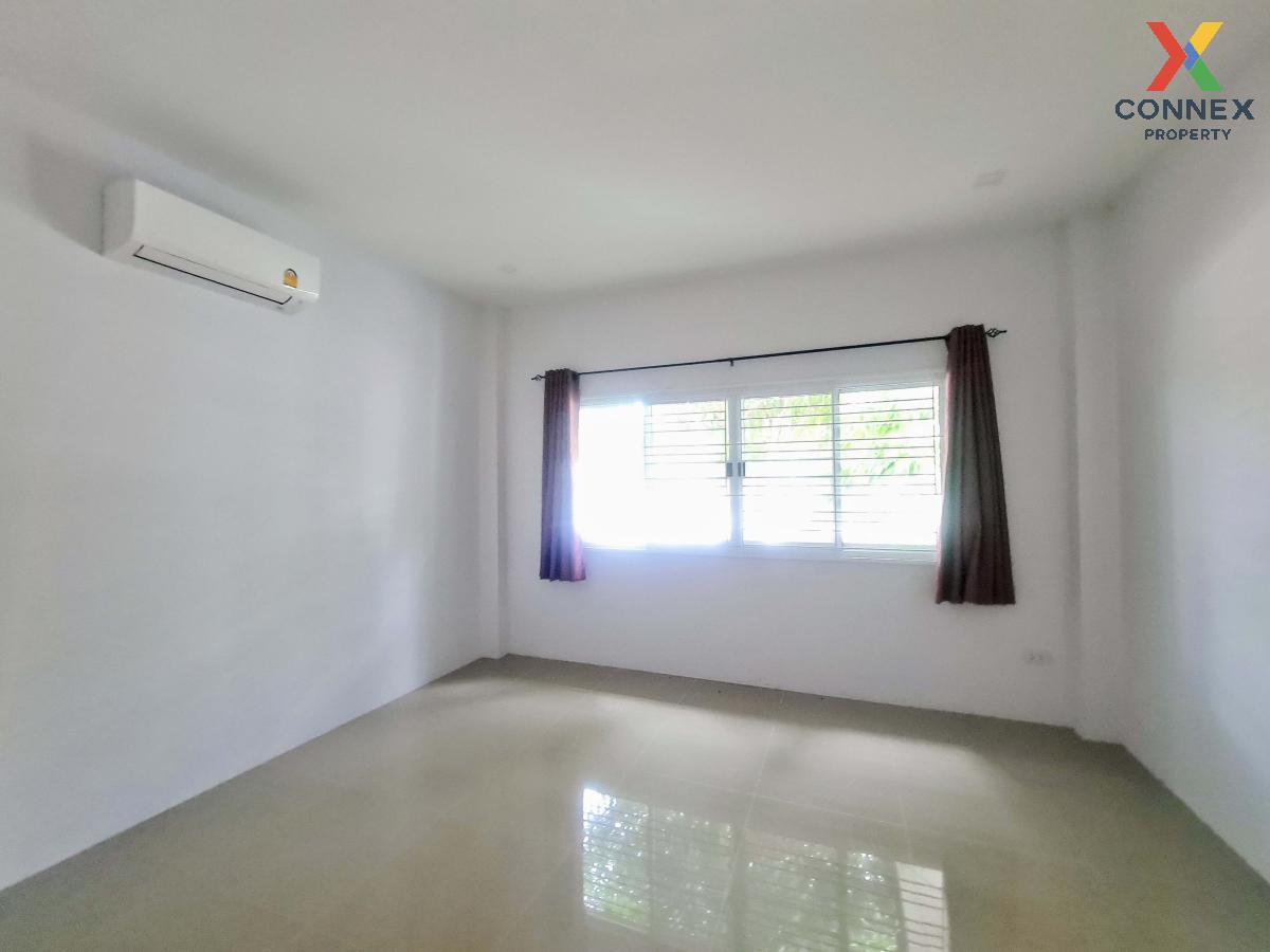 รูป ขายบ้าน  บ้านศักดิ์ทิพย์ วิสต้า 11 หน้ากว้าง เนินพระ เมืองระยอง ระยอง CX-101745 ✅ ทักไลน์ @connexproperty ตอบทันที ทีมงานมืออาชีพ ✅  - รูปที่ 3/12